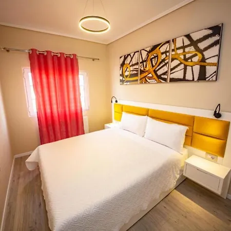 In - Albania Dream Holidays * Ksamil